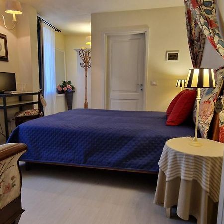 セストラ Antica Casa Menetti B E B Bed & Breakfast エクステリア 写真