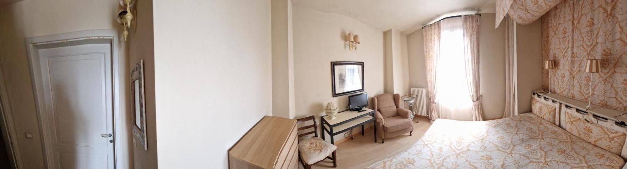 セストラ Antica Casa Menetti B E B Bed & Breakfast エクステリア 写真