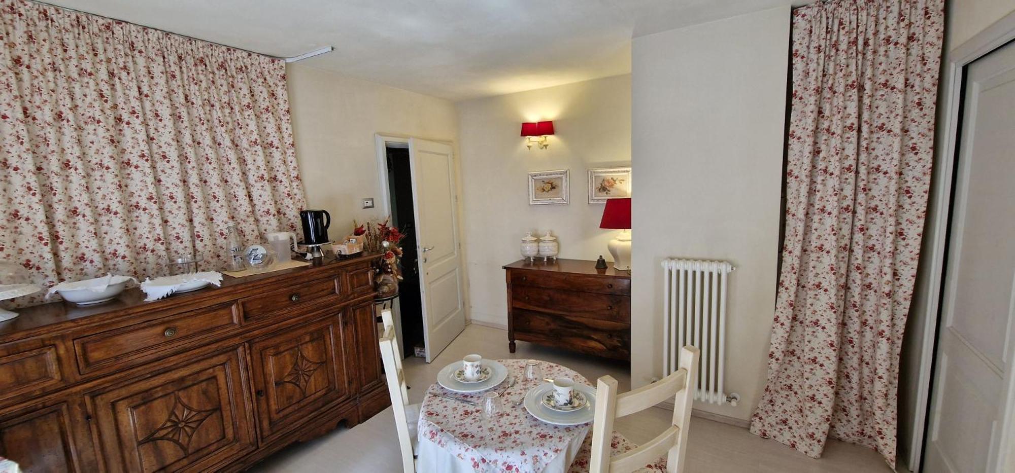 セストラ Antica Casa Menetti B E B Bed & Breakfast エクステリア 写真